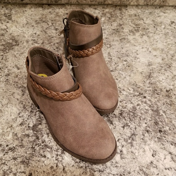 nine west kids shoes